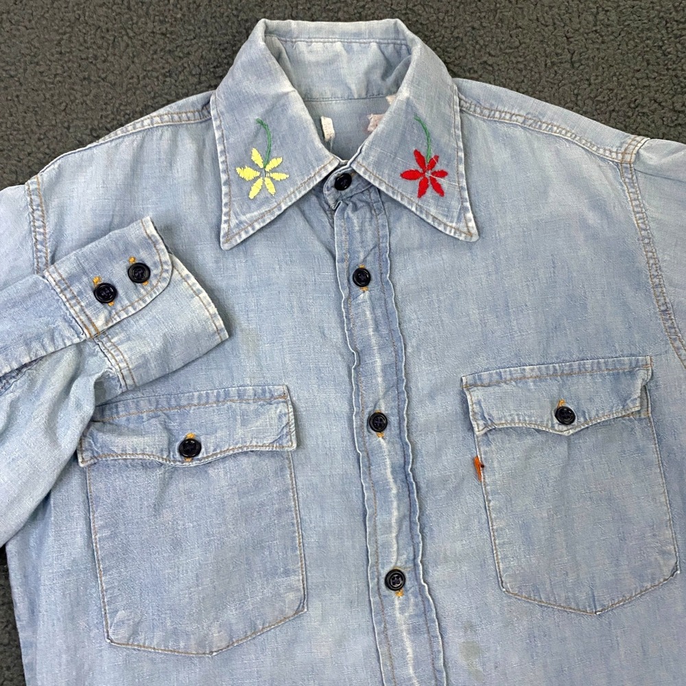 Vintage Levis Cambray Shirt size Small Denim Western Embrodiered Orange Tab 70s